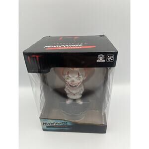 WB Pennywise Bobble head , IT Chapter Two , 3.5 In x 6 In